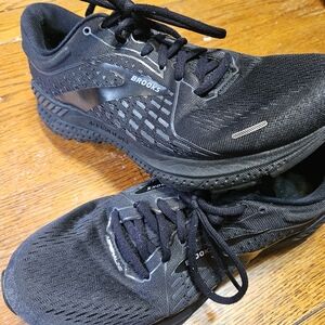 Brooks Black Running Shoes